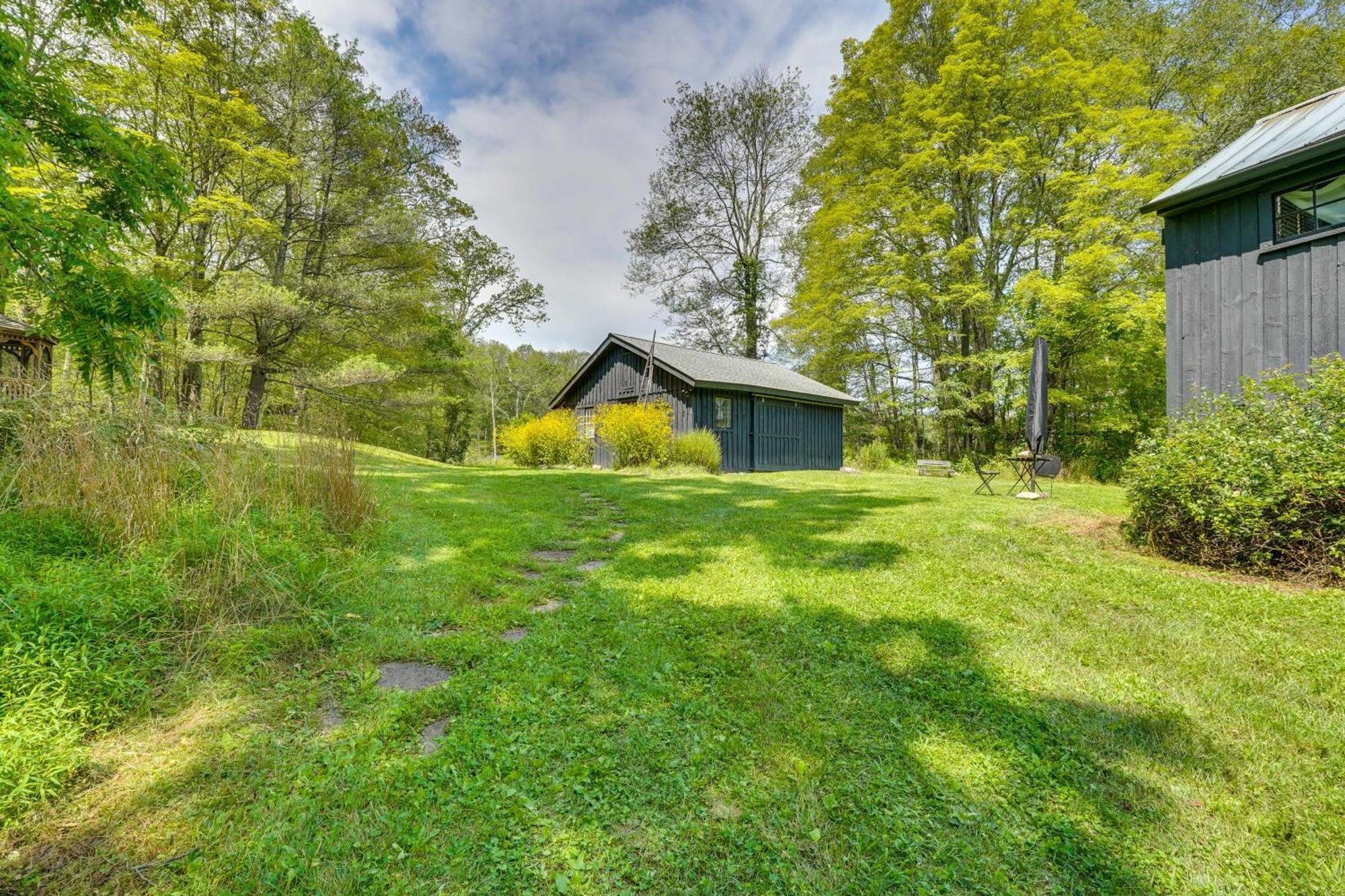 Highland 1850S Studio Barn On Sprawling 4 5 Acres! 아파트 외부 사진