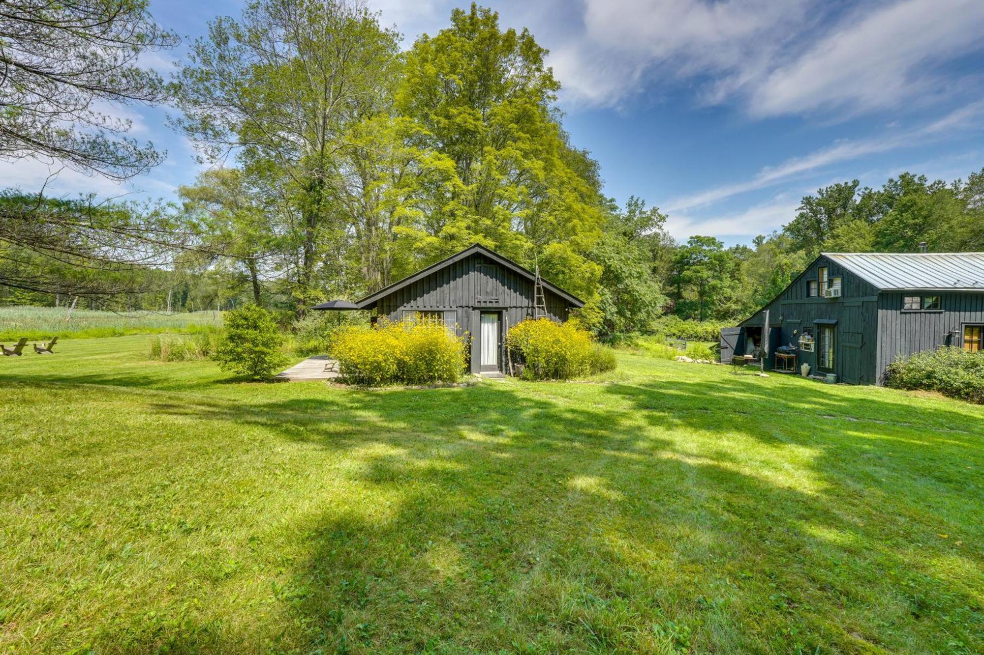 Highland 1850S Studio Barn On Sprawling 4 5 Acres! 아파트 외부 사진